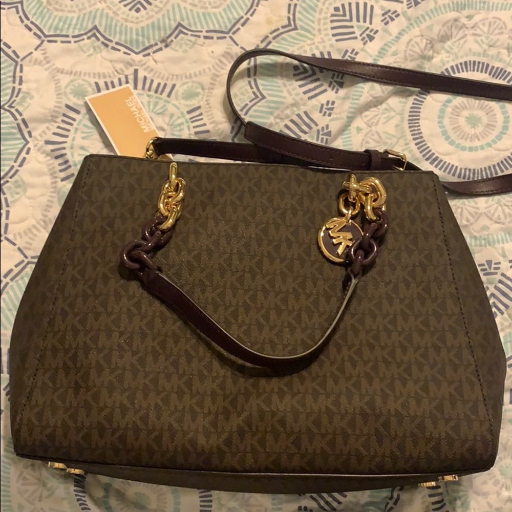 Michael Kors purse